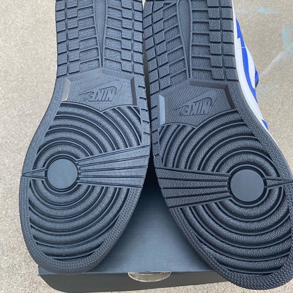 Nike Air Jordan 1 Low Shoes Game  NEW - Picture 6 of 7